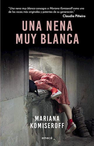 UNA NENA MUY BLANCA